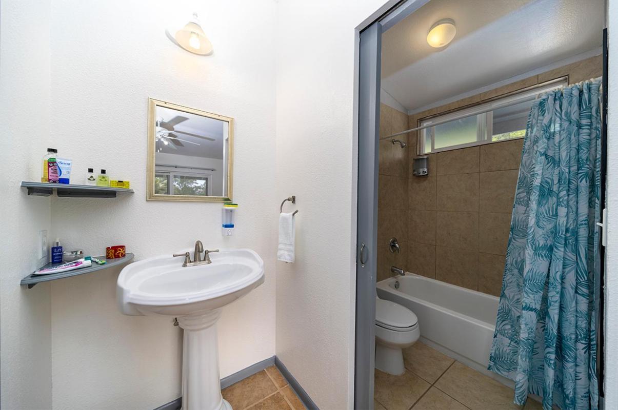 Blue Hawaiian Rentals Keaau Bagian luar foto