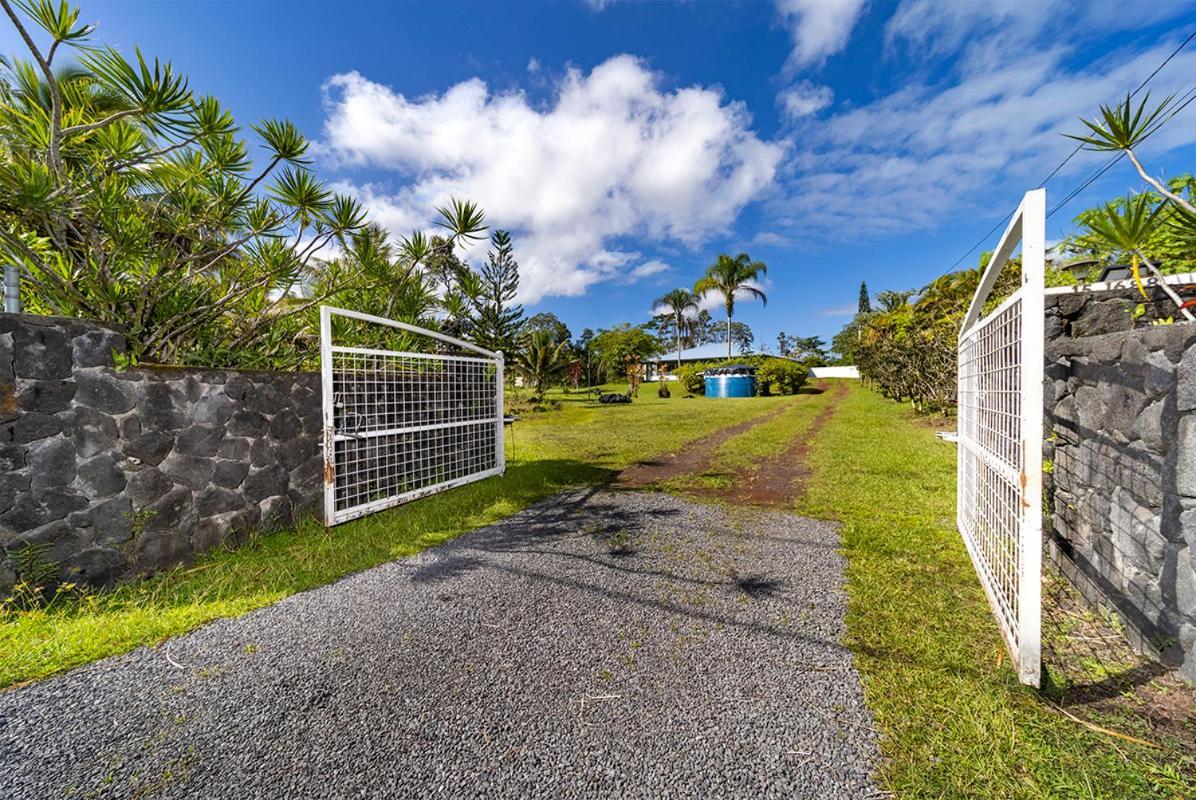 Blue Hawaiian Rentals Keaau Bagian luar foto